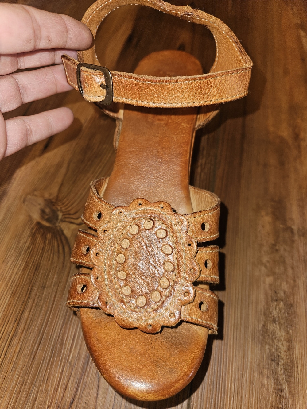 Bed Stu Pecan Leather Platform Sandal with Medallion Detail